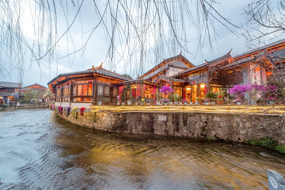 Cloud Boutique Resort Exterior detail