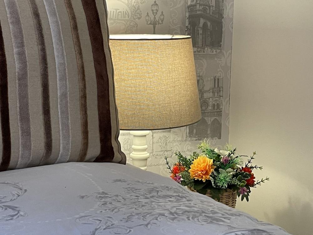 St Georges Balcony Suite Interior Detail