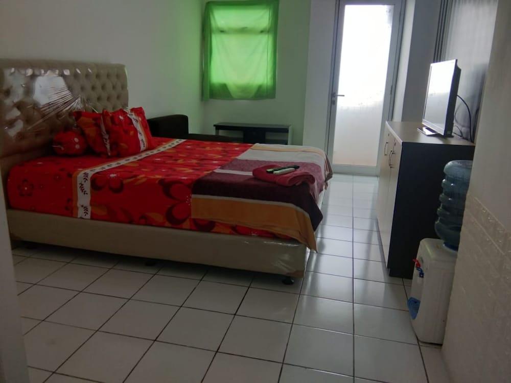 ديندا أبارتمنت جونونج بوتري سكوير غرفة