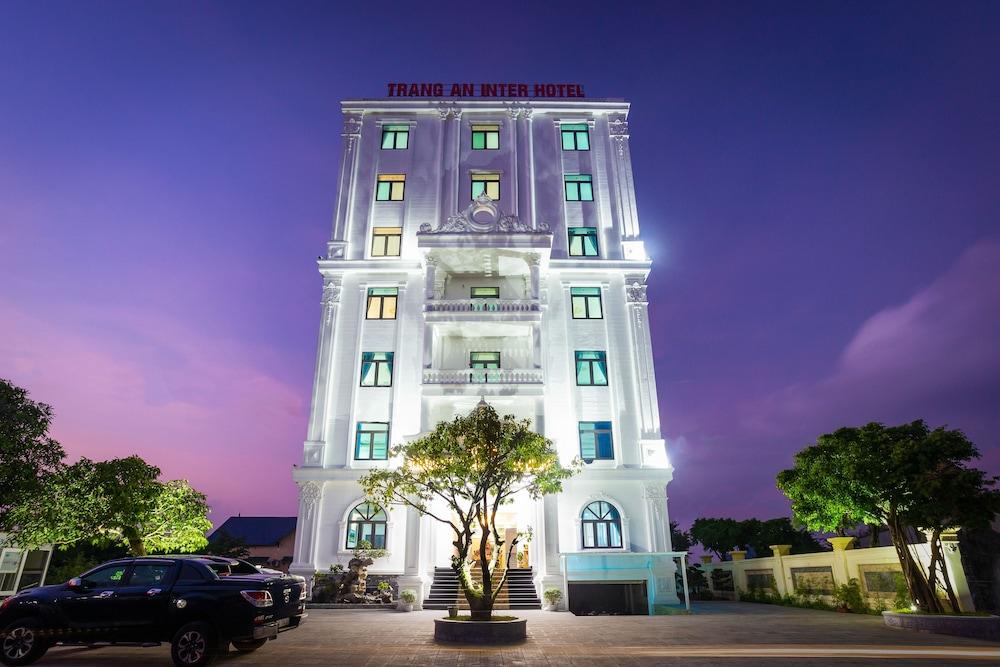 ترانج آن إنترناشونال هوتل