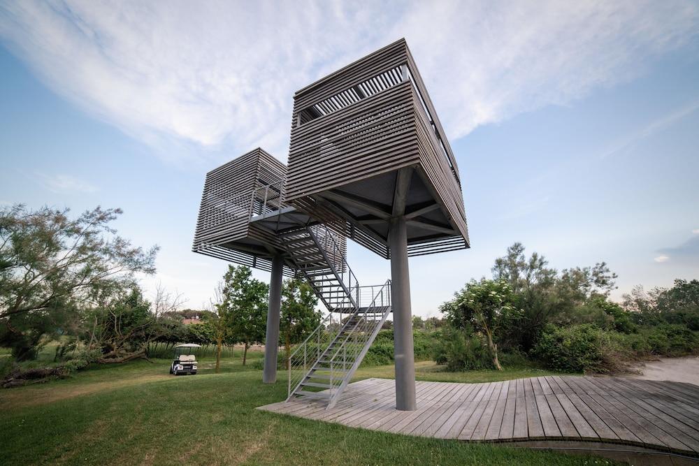 إيسولا دي ألباريلا جولف هوتل تفاصيل الفندق من الخارج