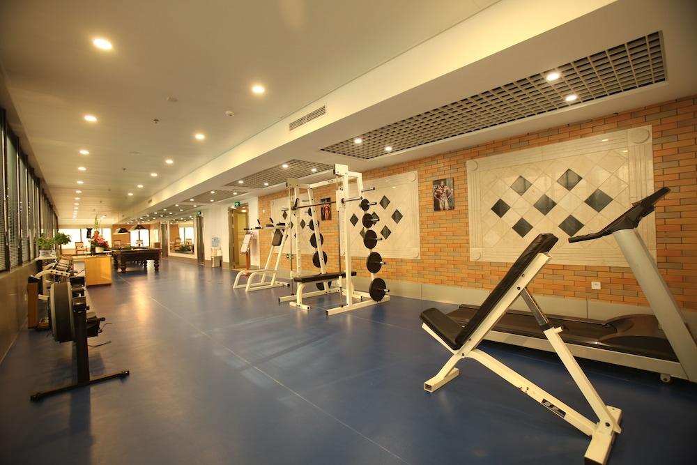 جين جيانغ شين تشين هوتل صالة الألعاب الرياضية