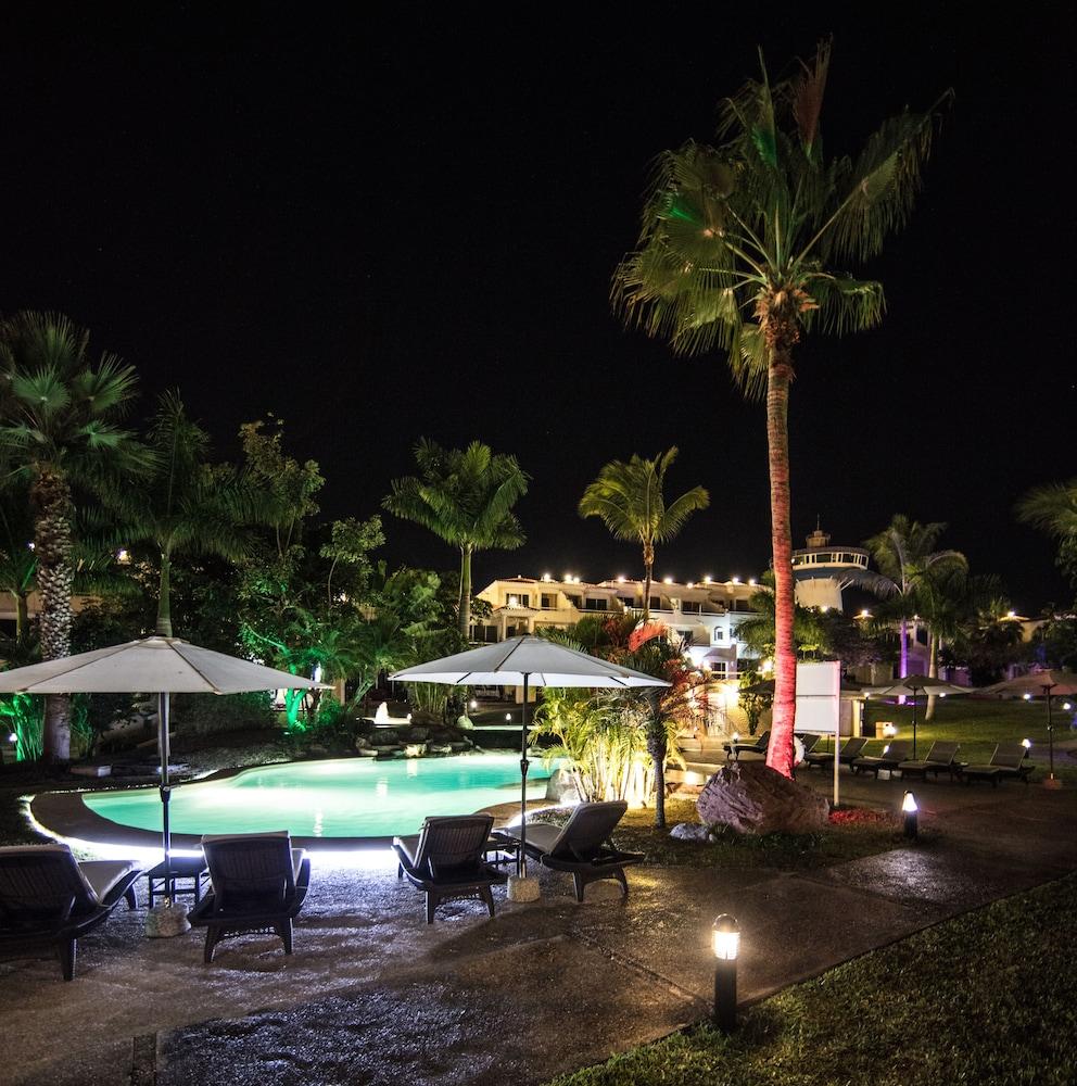 إيسلا مازاتلان ريزيدنس كلوب حمام سباحة مكشوف