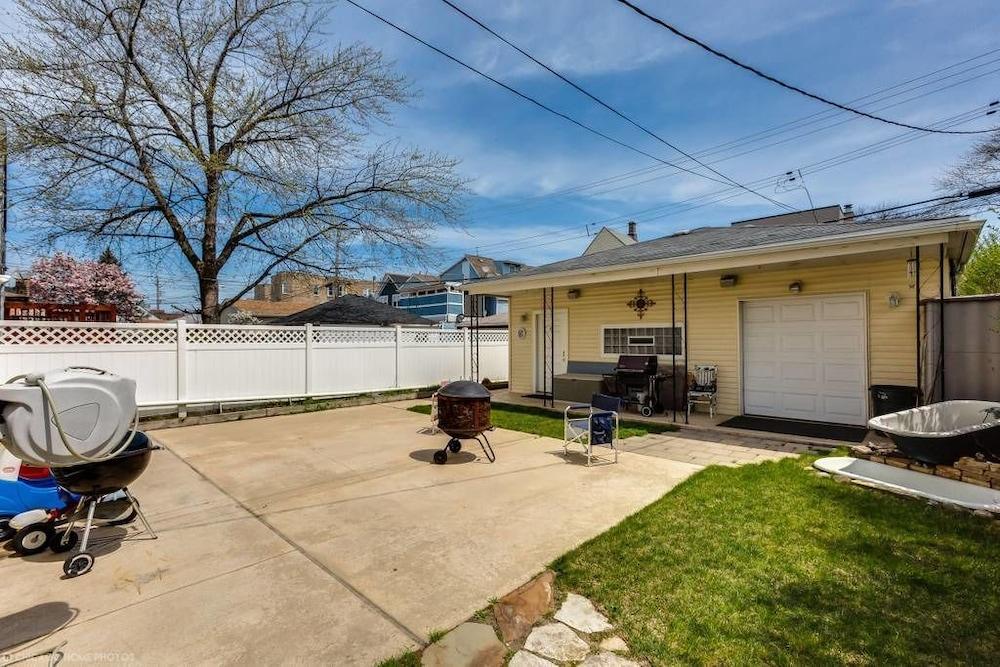 ذي إرفينج ماستر بيس نير ريجلي فيلد المنطقة المحيطة بالمنشأة