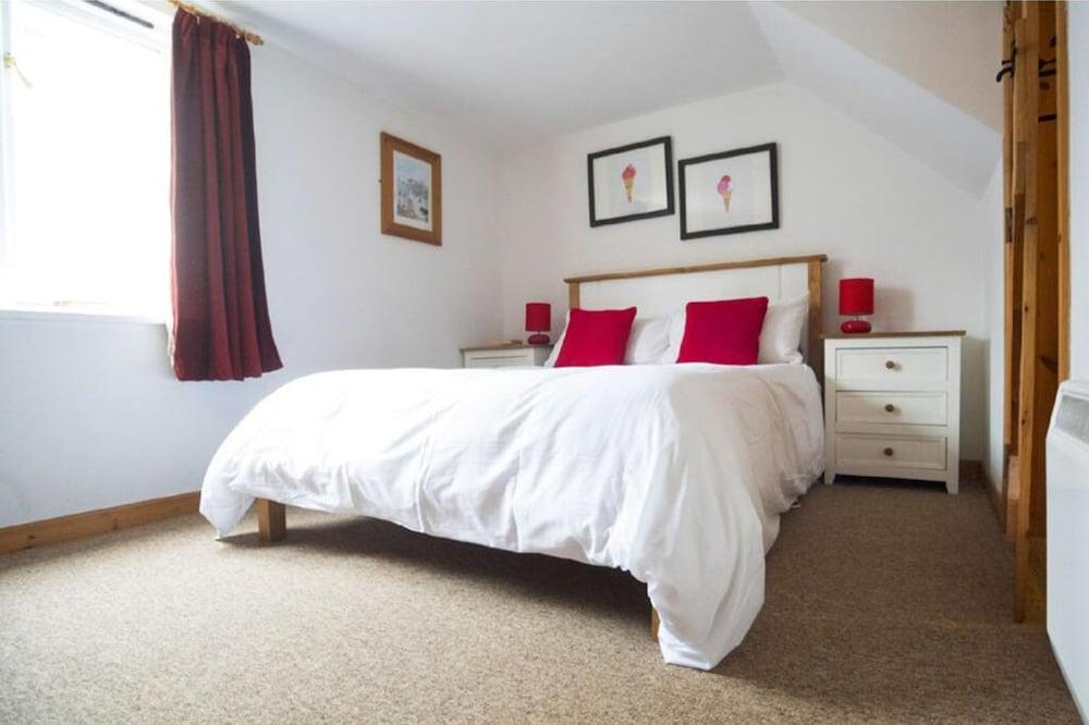 Abbey Place Net Loft Room