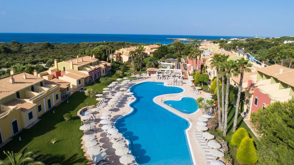 جروبوتل بلايا كلوب منظر من الجو