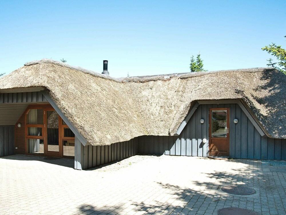 سبيشوس هوليداي هوم إن زاندرفيج ويذ سونا المنطقة الخارجية