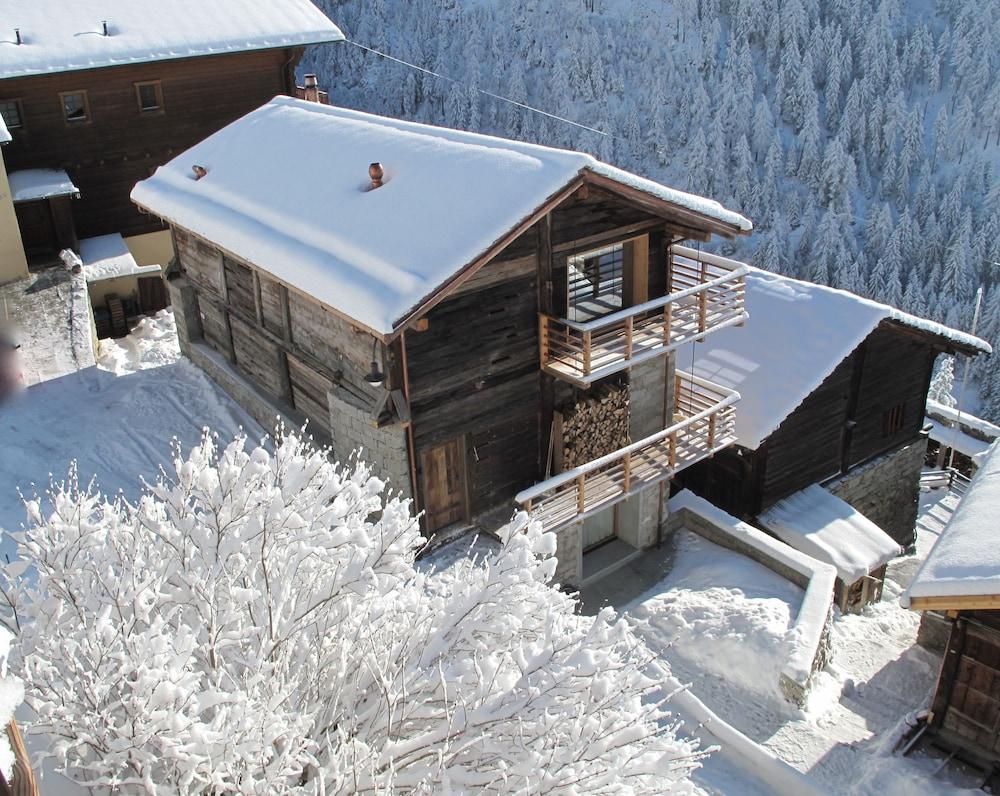 Montagne Alternative Exterior
