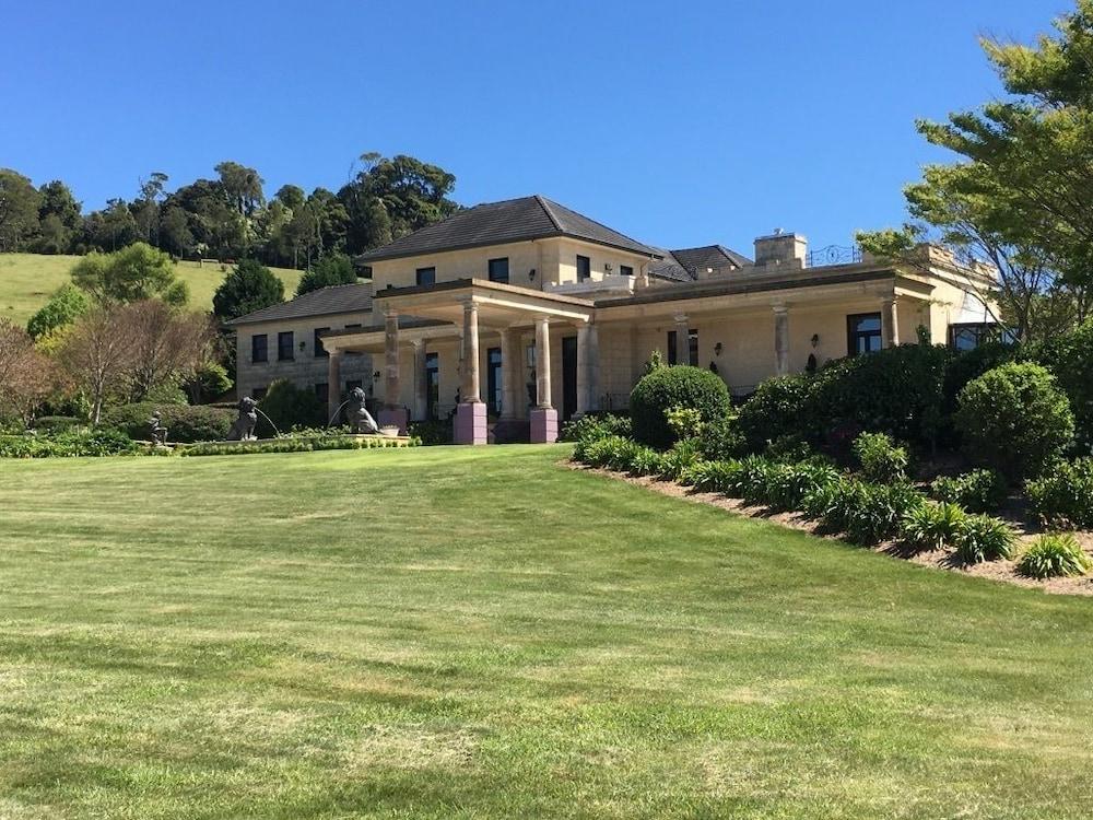 ليندين هول المنطقة الخارجية