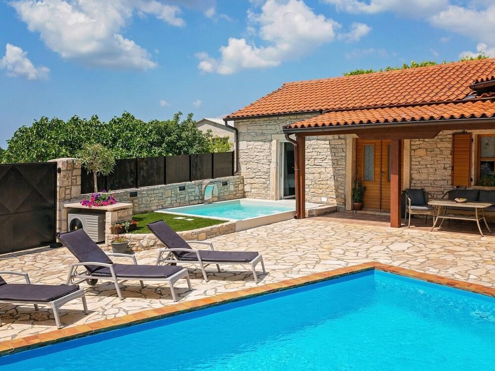 Perfect for Children, Garden With Pool, Playground and Walk in Whirlpool Exterior