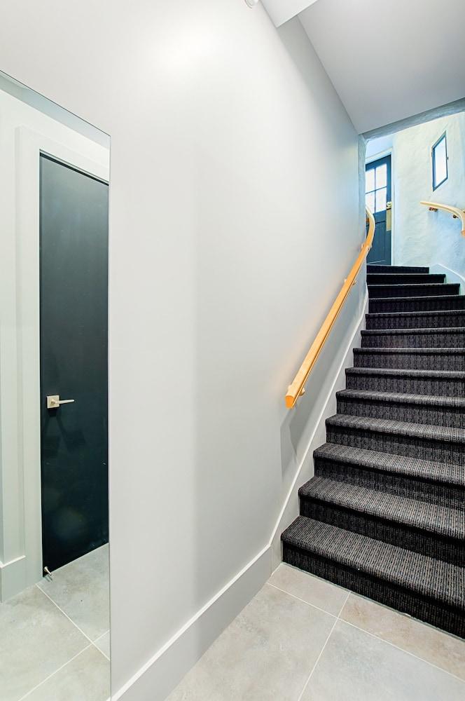 ليه لوفت نوتر دام - باي ليه لوفت فيو كيبيك الفندق من الداخل