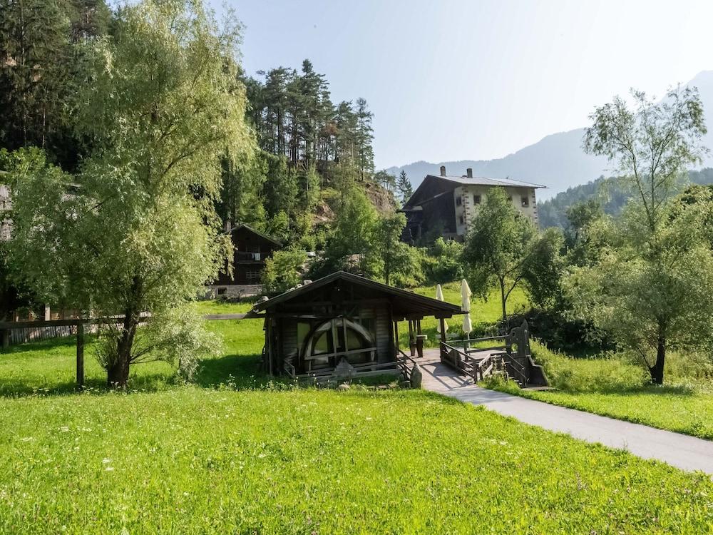 Lovely Apartment in Oetz With a View Exterior