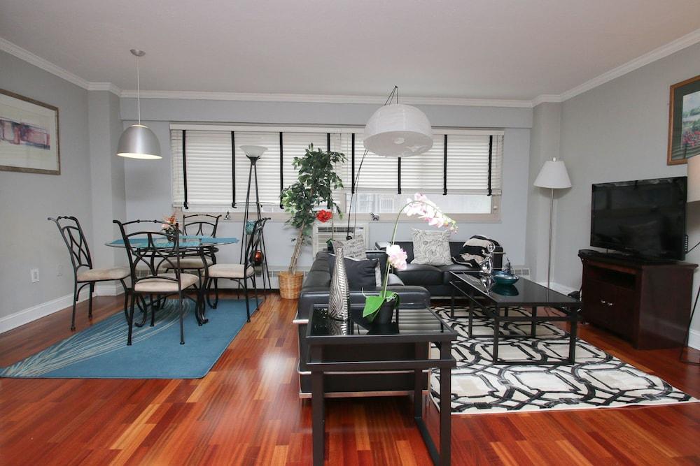 رينايسانس بروبرتيز2 بي آر 1 بي إيه 21 آند تشيستنت