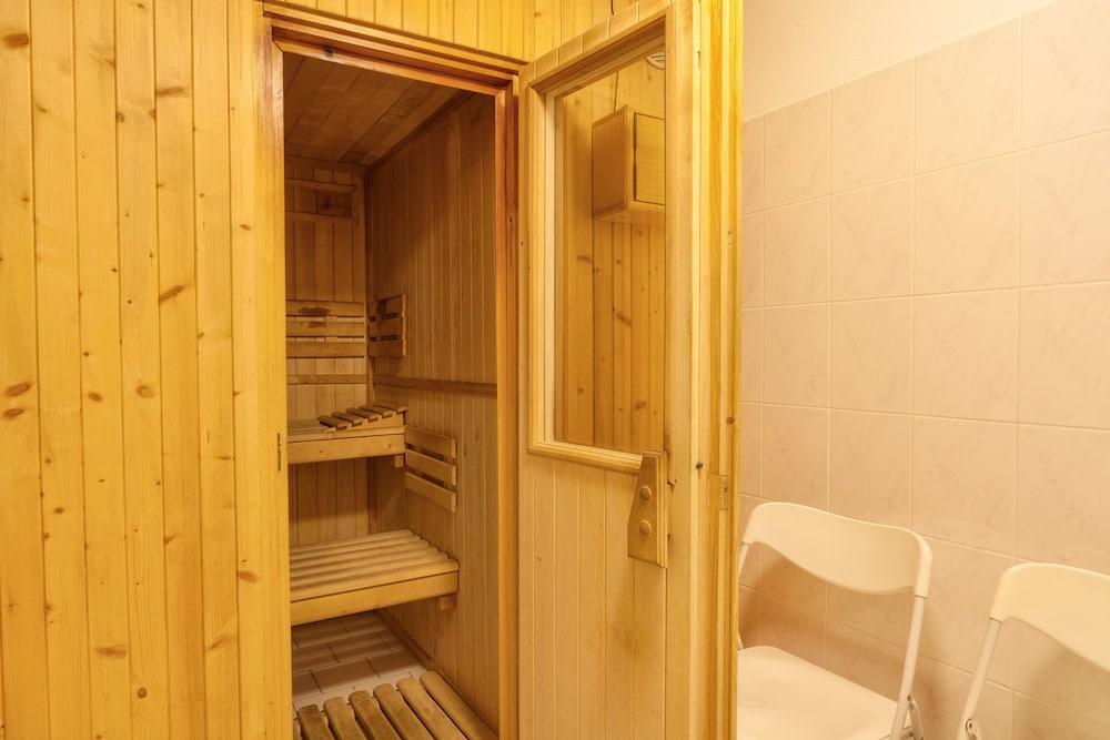 بنزيون بود زفونيم ساونا