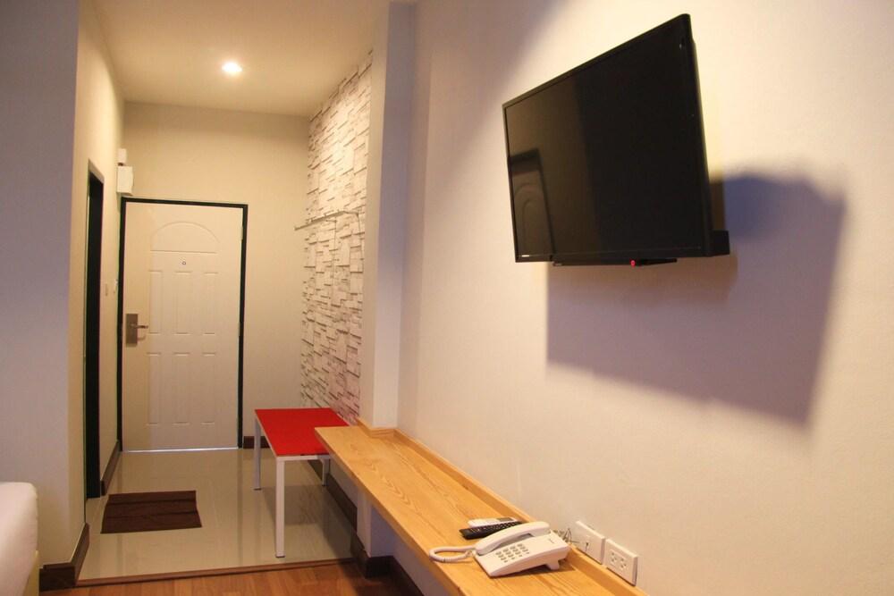 ذا زيل بادجت هوتل بوريام غرفة