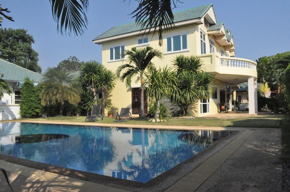 تروبيكال هيل باي ميلودي هوا هين الصورة الأساسية