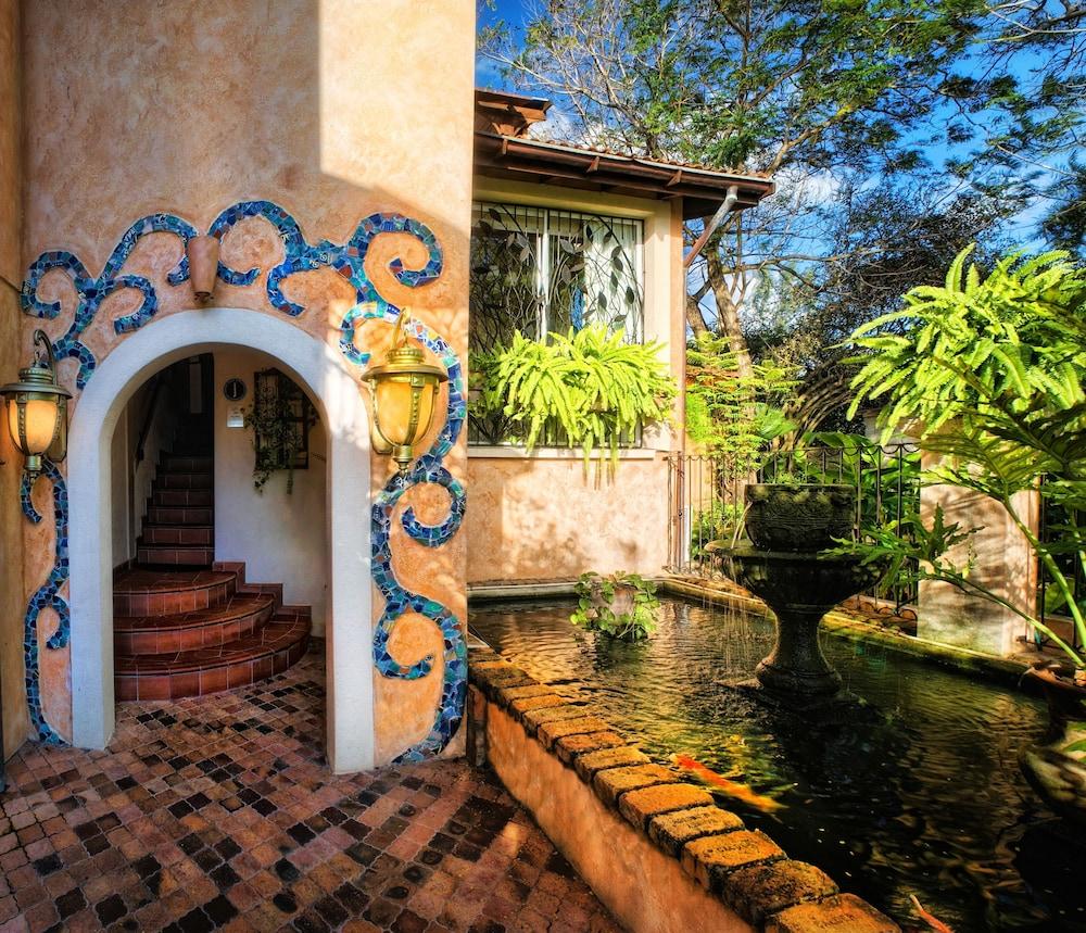 ليتل أركس بوتيك هوتل باربادوس - للبالغين فقط الفندق من الداخل