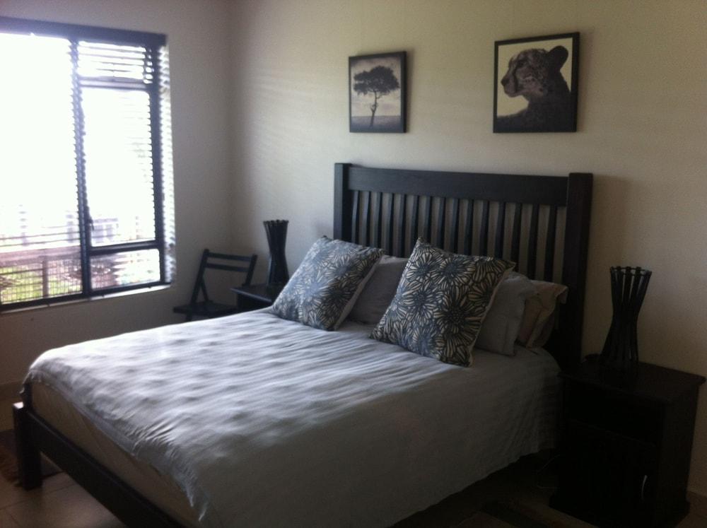 سانرايز آند سانسيت أبارتمنتس آت دوماين كولولييه غرفة