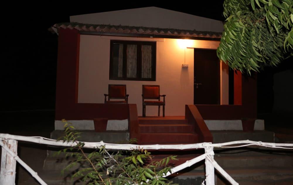 Kutch Safari Resort Exterior
