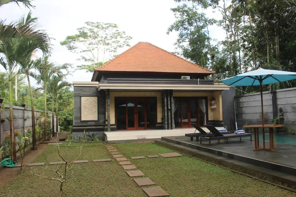 Pondok Yana Villa