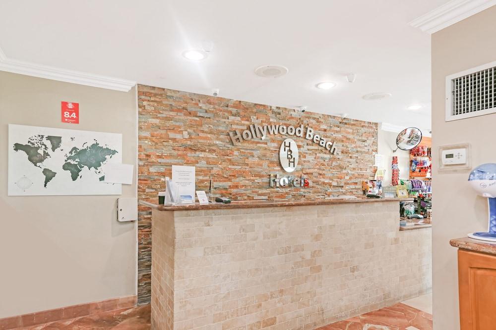 هوليود بيتش فلامينجو منطقة الاستقبال