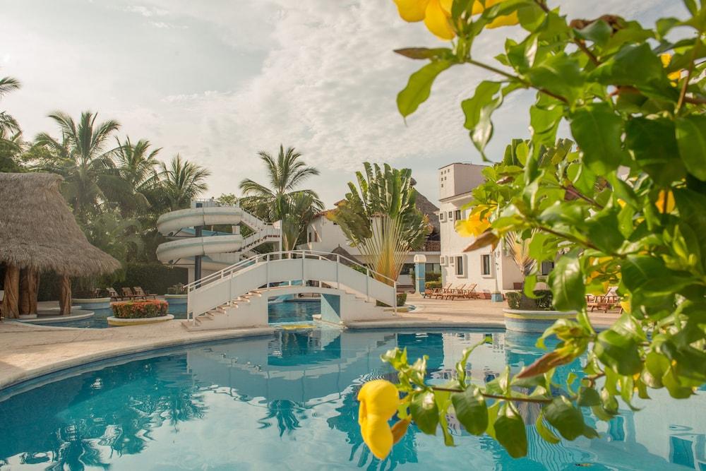 هوتل فيلا أثول