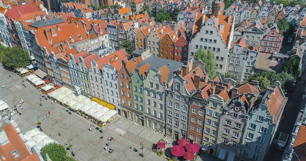 هولاند هاوس ريزيدانس أولد تاون منظر من الجو