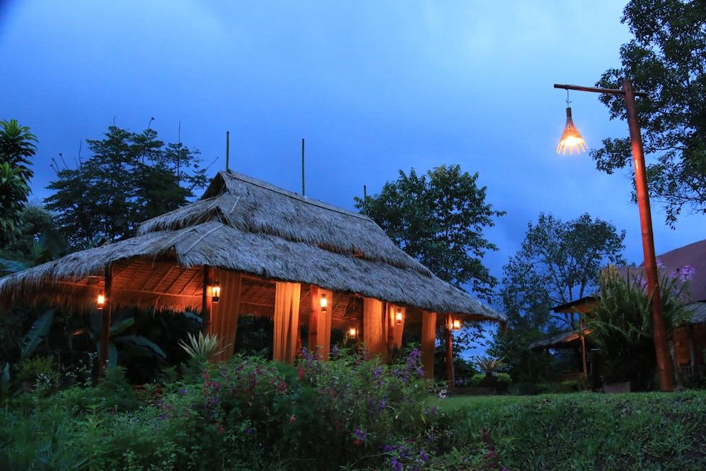 Boklua View Resort Exterior