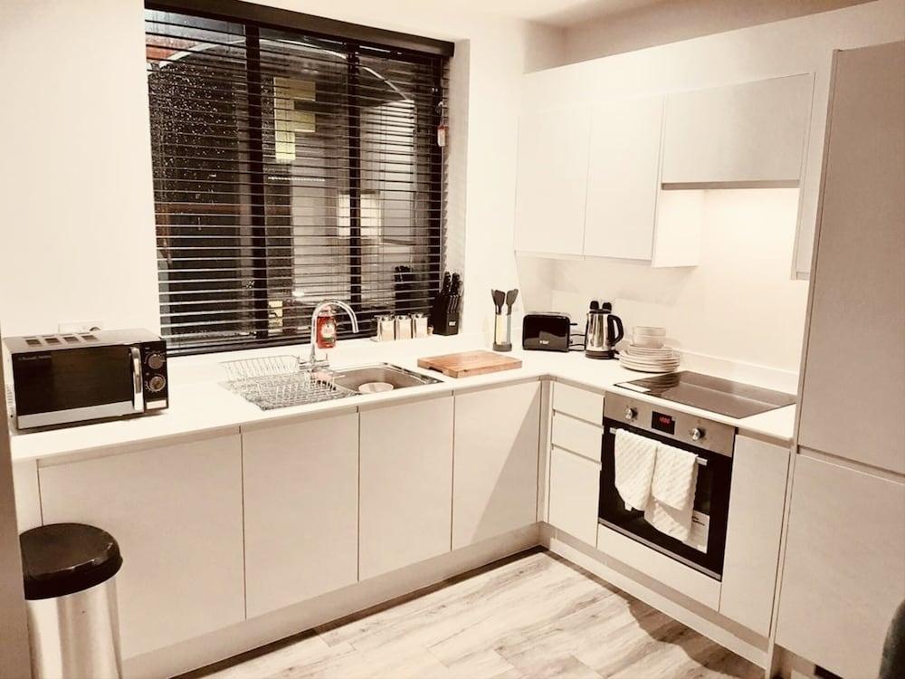 إماكوليتي 1 بد أبارتمنت إن واتفورد