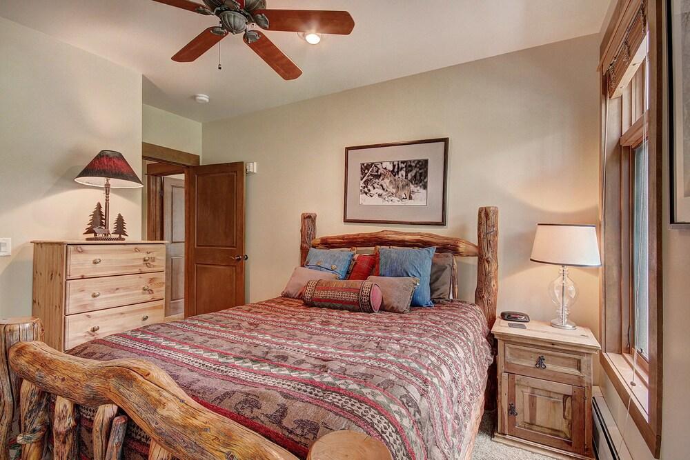 3003 لون إيجل تو بيد روم كوندو باي ريدونينج غرفة