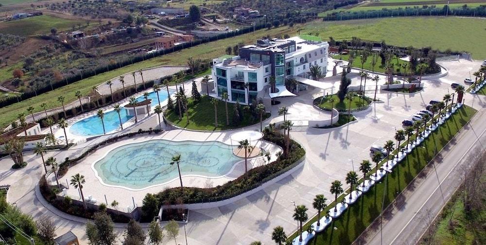 Borgo San Barbato Resort Spa & Golf