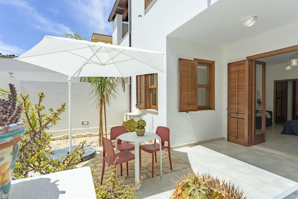 Poseidon Residence Exterior