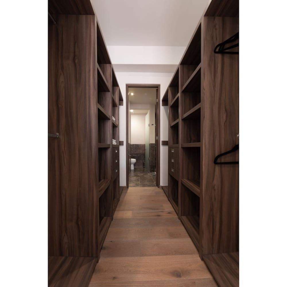 ديستينيشن روما نورتي إنفينيتي بول روف توب تفاصيل الفندق من الداخل