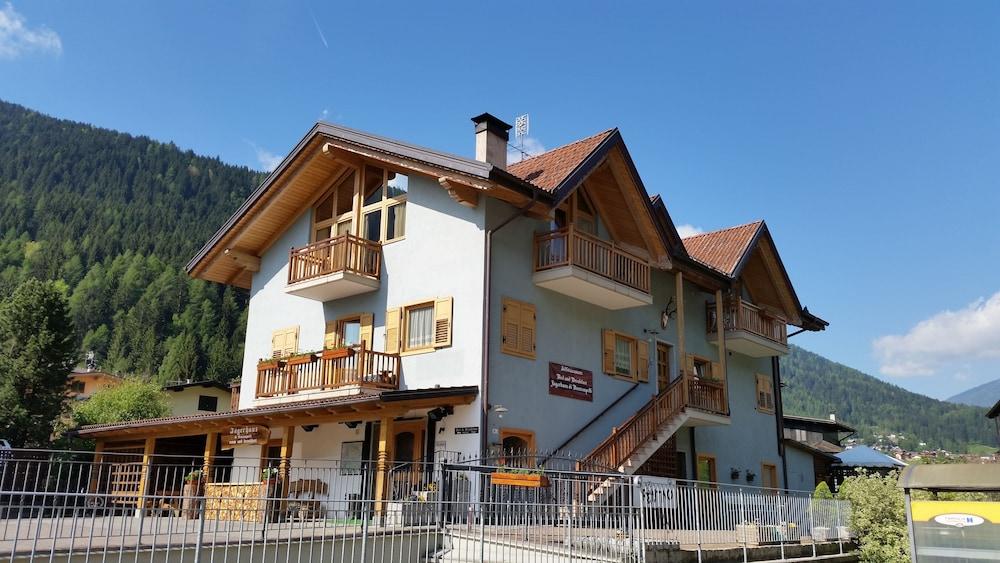 Jägerhaus Exterior