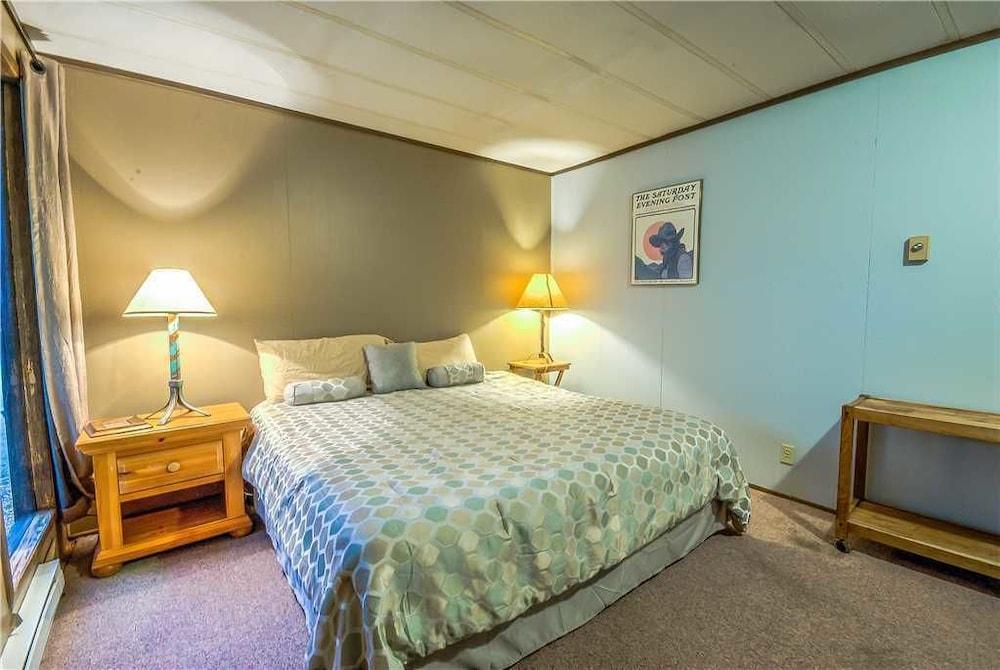 بيري مانزفيلد - ساغيبرش كابين غرفة