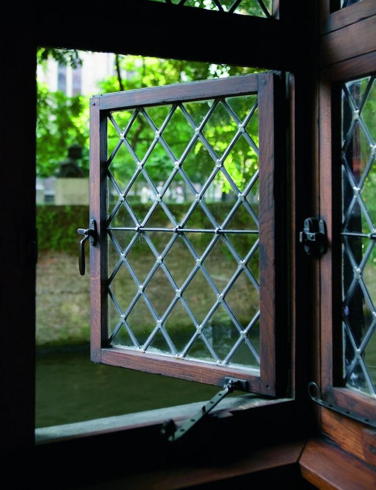 إكسكلوسف جيستهاوس بونيفاكيوس تفاصيل الفندق من الداخل