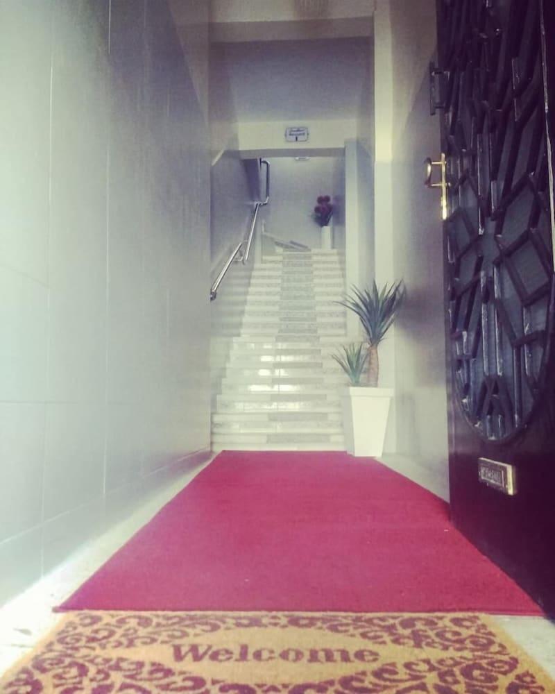 Hôtel Afoulki Interior Entrance