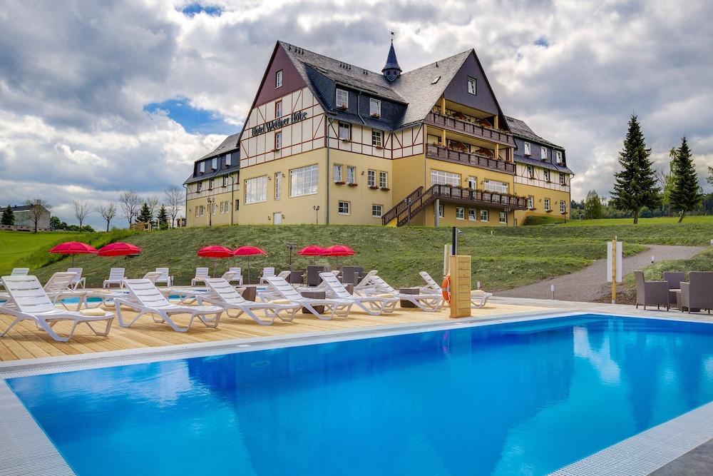 Panorama Berghotel Wettiner Höhe Featured Image