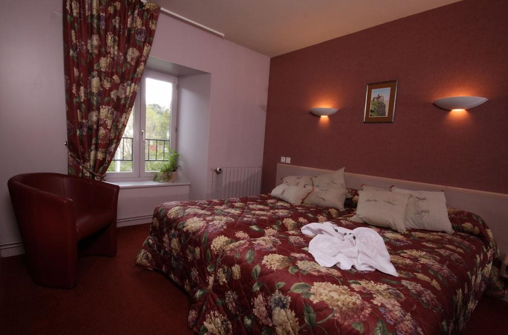 أوبيرج دو لا بروفيدونس غرفة ضيافة