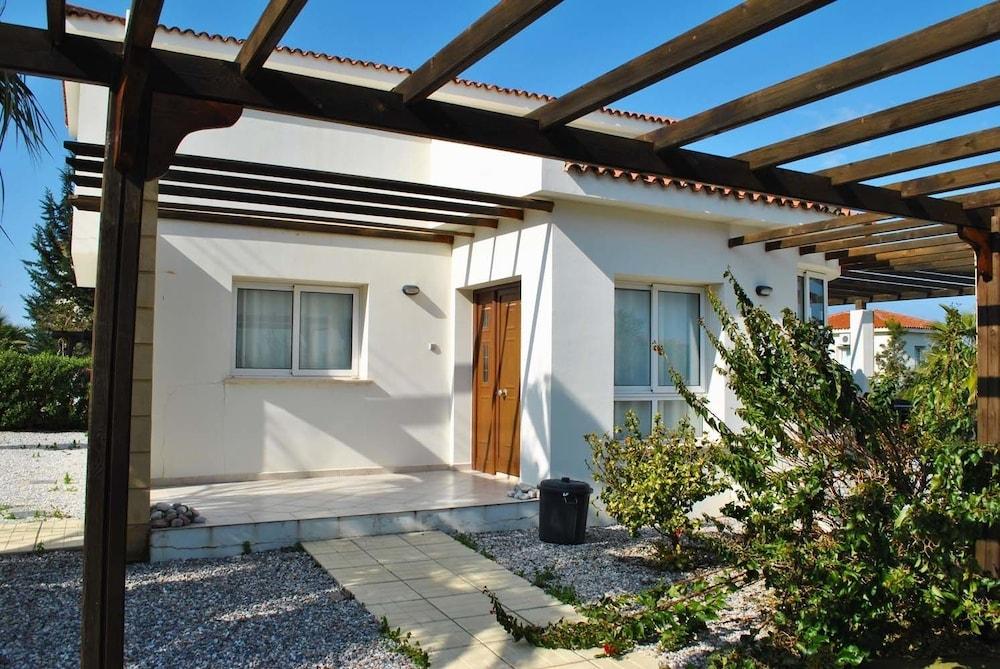 فيلا ليروي باي آمي فيلاز تفاصيل الفندق من الخارج