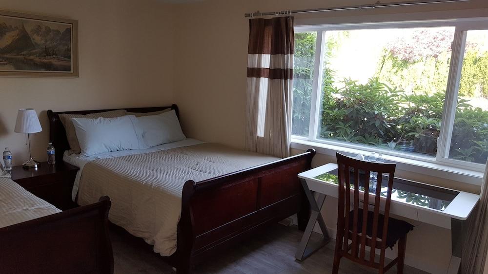 ريتشموند فانكوفر أيربورت كومفي هوم غرفة