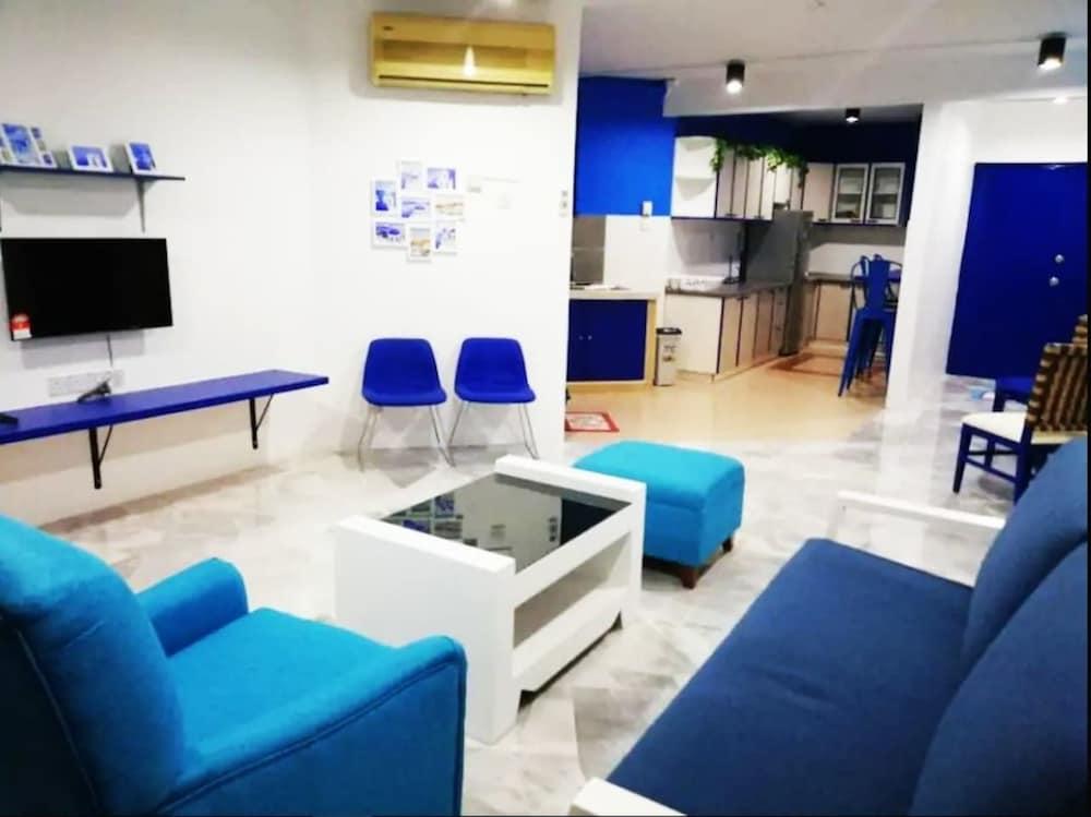 إندا فيلا إس إل 8-07 باي إس واي إن سي