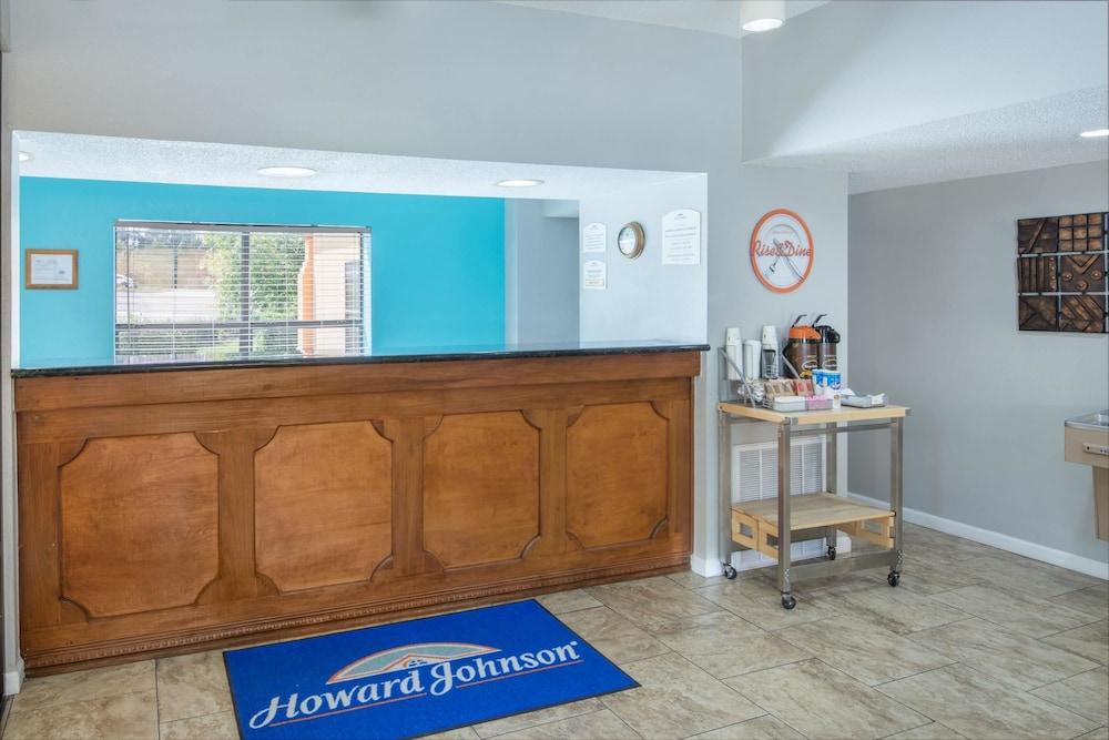 هاورد جونسون باي ويندام فيكسبرغ الردهة