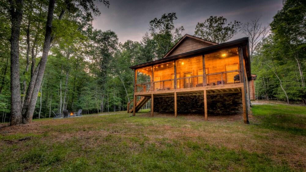 جولدن هور باي إسكايب تو بلو ريدج المنطقة الخارجية