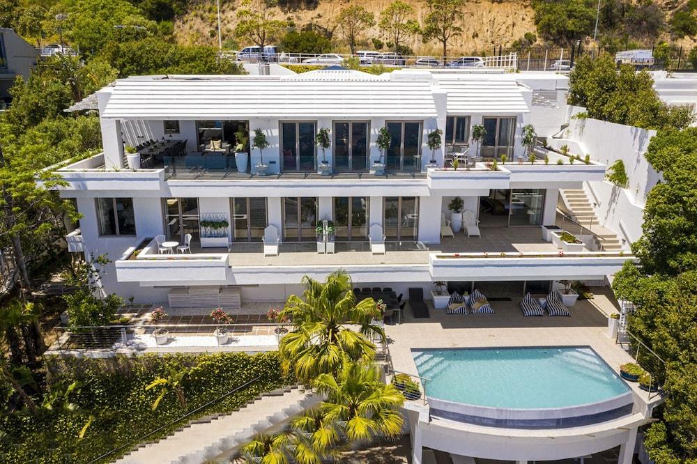 كليفتون يولو سبيسيز - كليفتون مانشن فيلا الصورة الأساسية