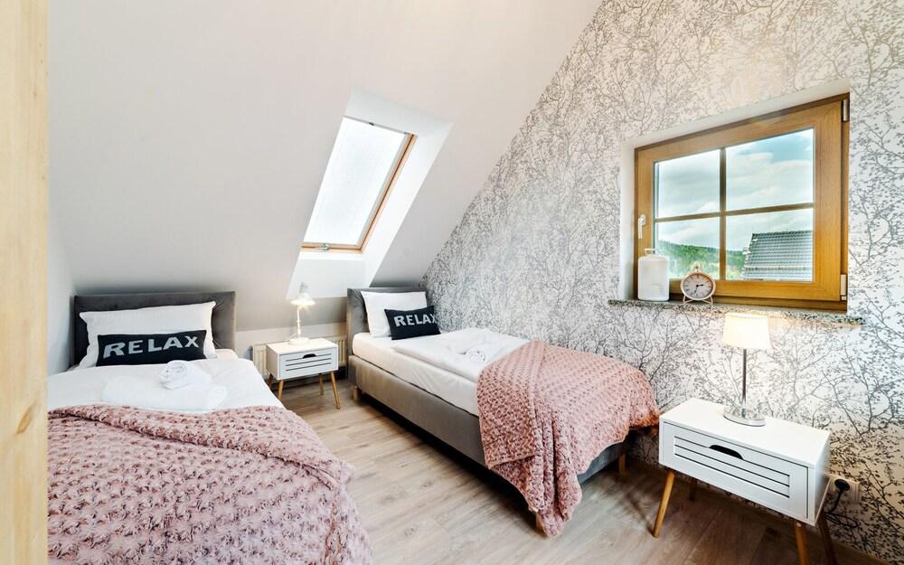 إفري سكاي بودجورش سكلارسكا غرفة