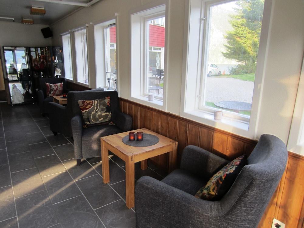 دراجسفيك فيجوردهوتل منطقة الاستقبال