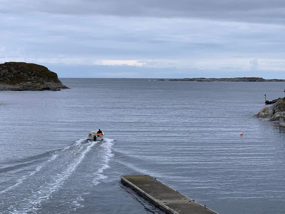 4 بيرسون هوليداي هوم إن تيلستو المنطقة الخارجية