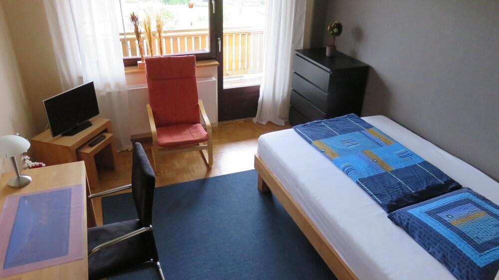 أونتركونفت أليندورف إدر غرفة