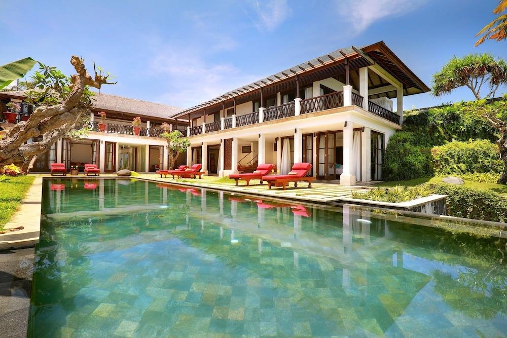 ذا كليف هوتمان باريس 6 بانداوا حمام سباحة مكشوف